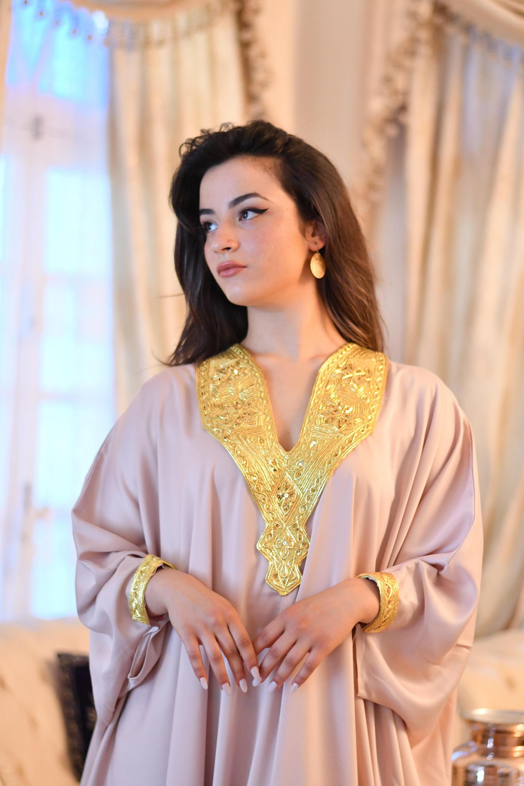 Powder Pink Dress TN-embroidered with gold and silver threads - Image 2