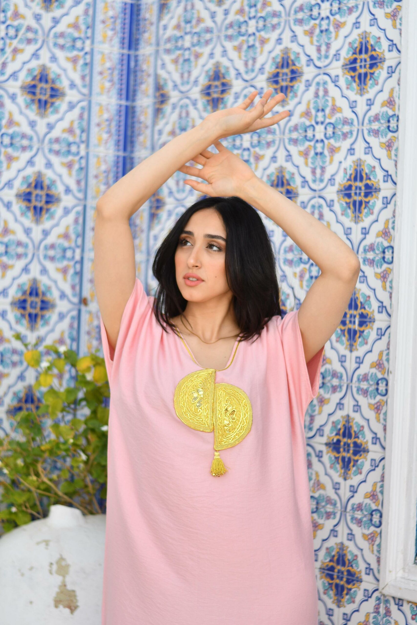 Light pink dress - embroidered with gold silver threads