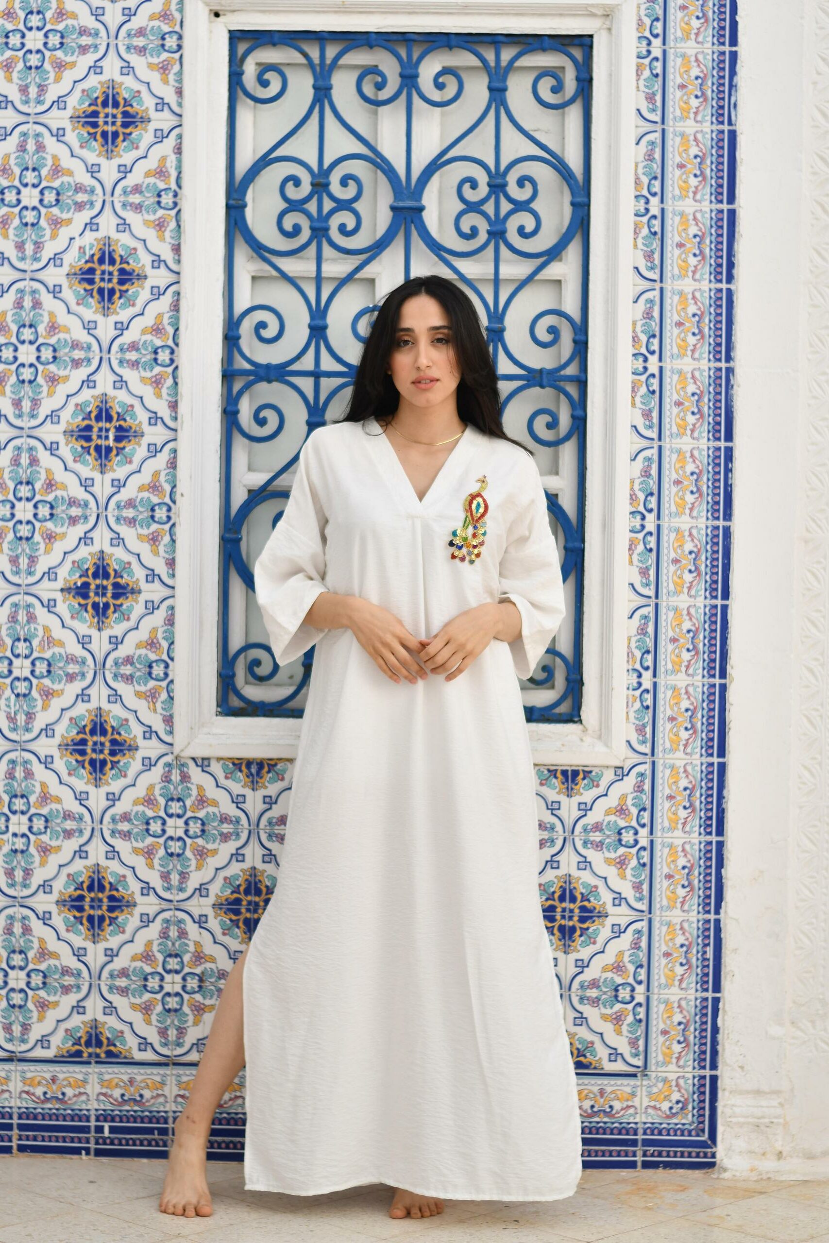 White dress - embroidered with sequins and silver threads - Image 2