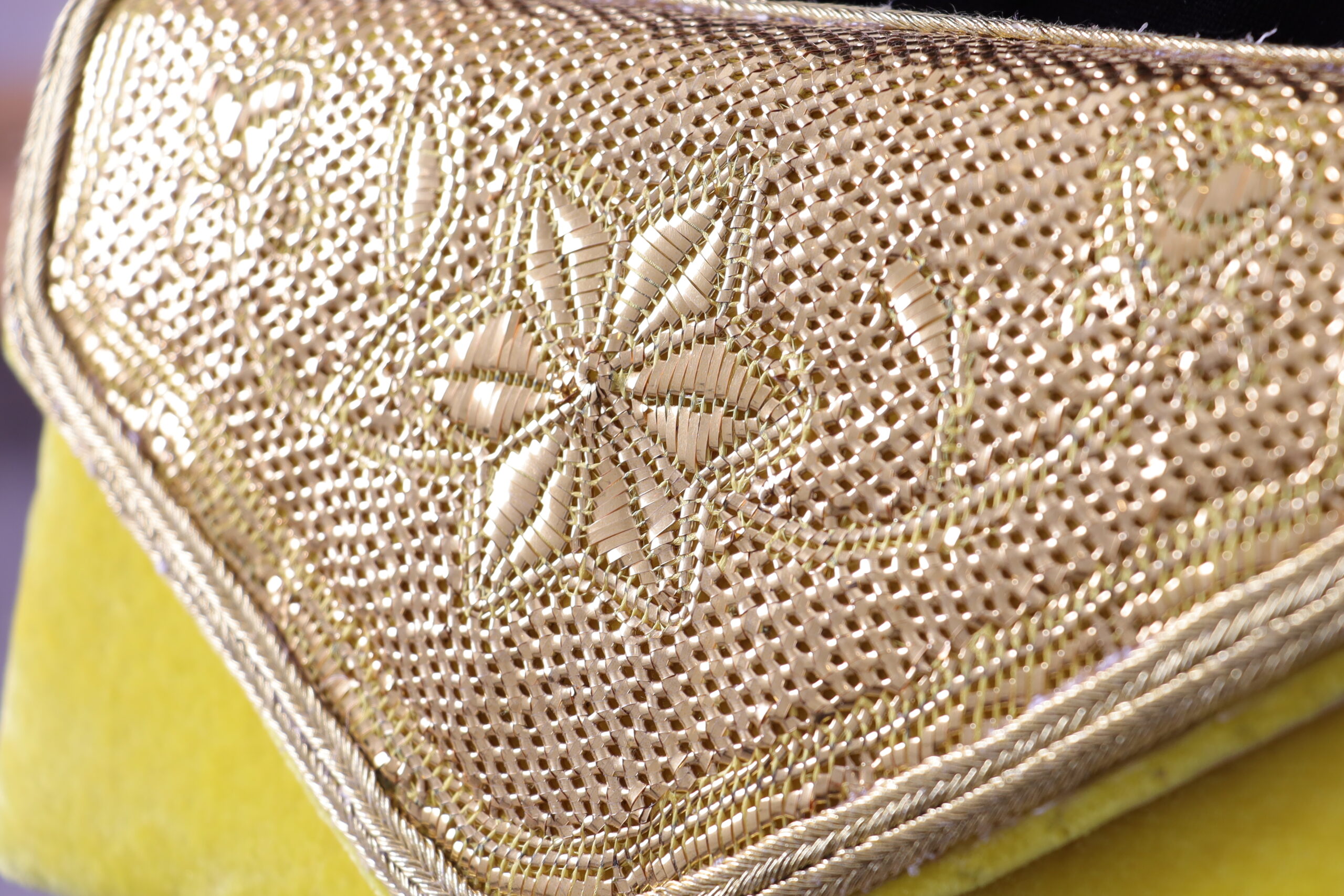 Bags Yellow Artisanal - Image 2